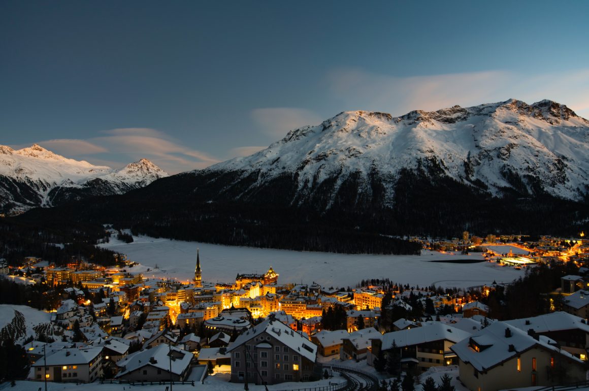 Swiss Center Limo Transfer: Your Exclusive Limousine Service to St. Moritz